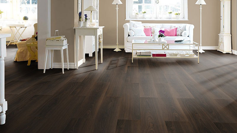 Ламинат Haro Tritty 100 дуб дымчатый агатовый 526669 фото в интерьере